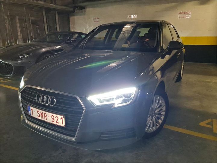 AUDI A3 SPORTBACK 2017 wauzzz8v9ha146210