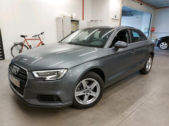 AUDI A3 BERLINE 2017 wauzzz8v9j1022766