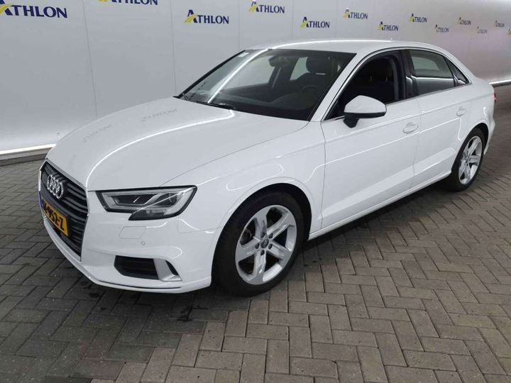 AUDI A3 LIMOUSINE 2018 wauzzz8v9j1081025