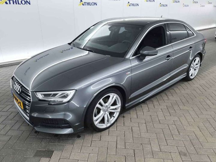 AUDI A3 LIMOUSINE 2018 wauzzz8v9j1094616