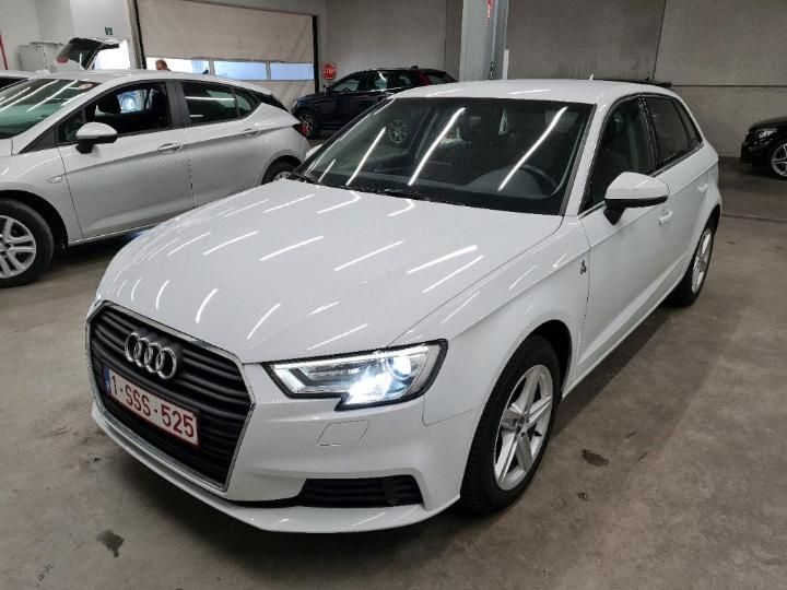 AUDI A3 SPORTBACK 2017 wauzzz8v9ja003182