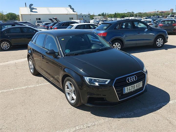 AUDI A3 2017 wauzzz8v9ja005563