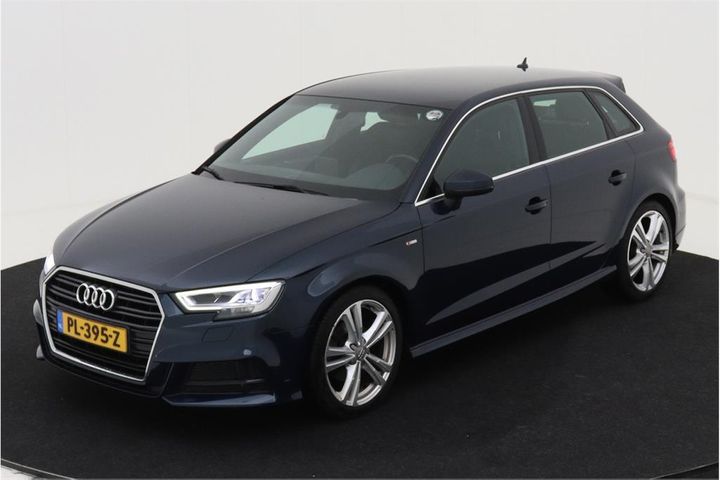 AUDI A3 SPORTBACK 2017 wauzzz8v9ja016563