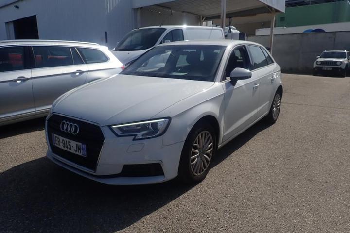 AUDI A3 SPORTBACK 2017 wauzzz8v9ja049997