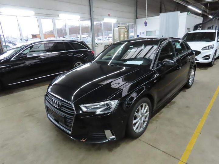 AUDI A3 SPORTBACK 2018 wauzzz8v9ja056738