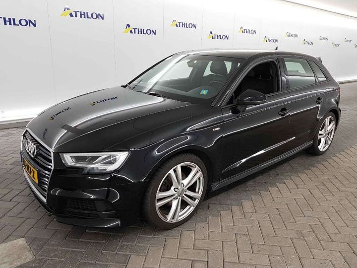 AUDI A3 SPORTBACK 2018 wauzzz8v9ja062829