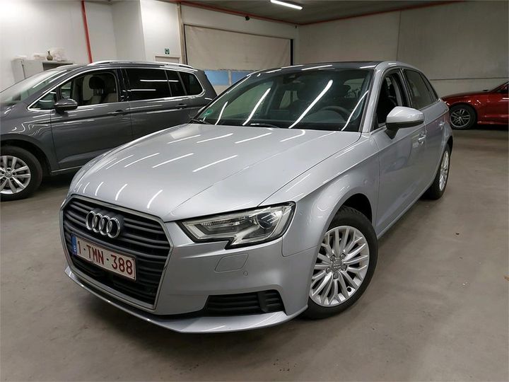 AUDI A3 SPORTBACK 2017 wauzzz8v9ja063902