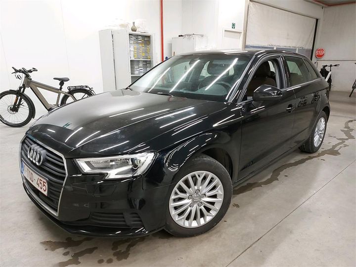 AUDI A3 SPORTBACK 2018 wauzzz8v9ja074687