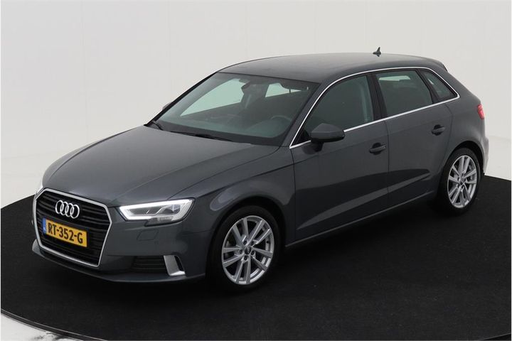 AUDI A3 SPORTBACK 2018 wauzzz8v9ja078321