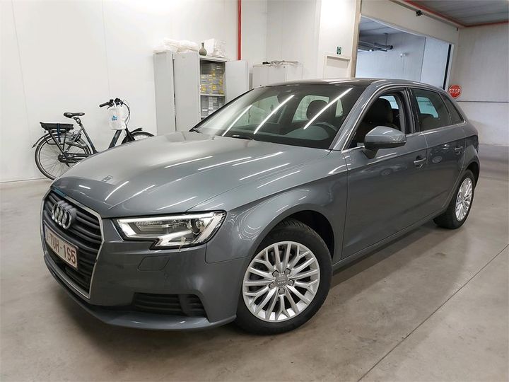 AUDI A3 SPORTBACK 2018 wauzzz8v9ja085270