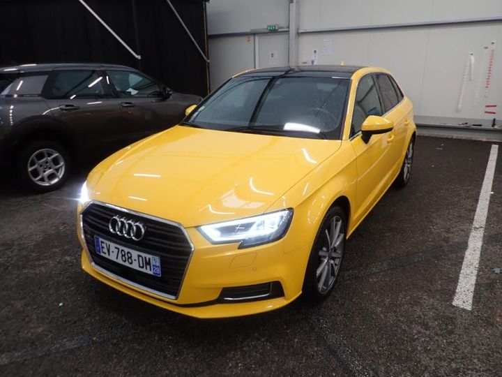 AUDI A3 SPORTBACK 2018 wauzzz8v9ja089612