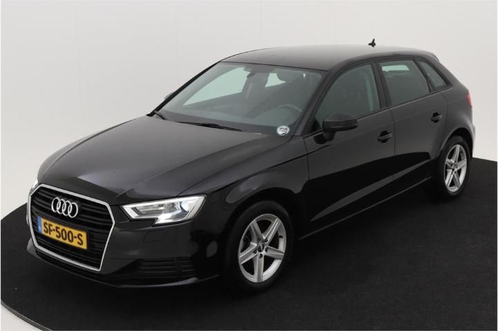 AUDI A3 SPORTBACK 2018 wauzzz8v9ja101323