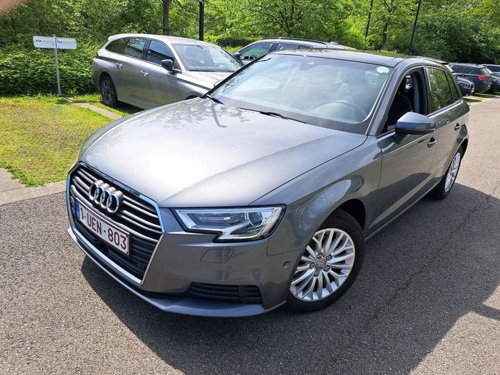 AUDI A3 SPORTBACK 2018 wauzzz8v9ja112564