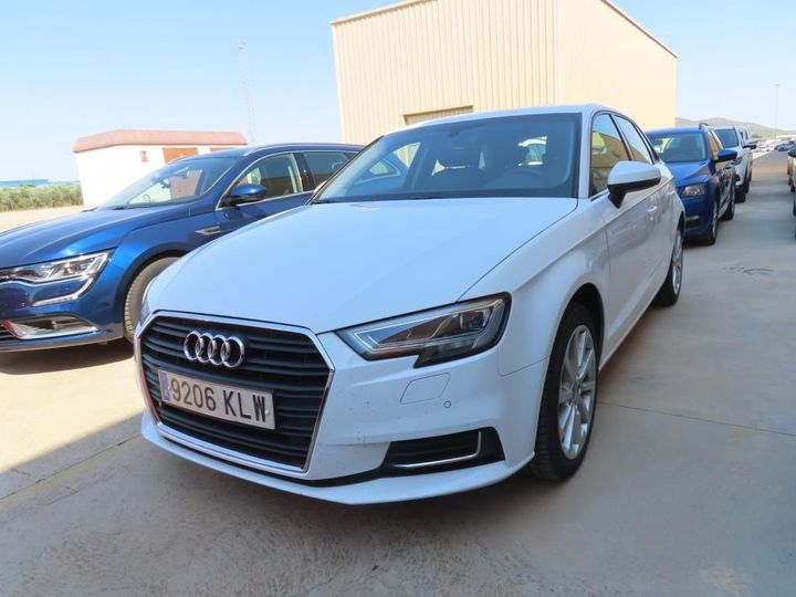 AUDI A3 2018 wauzzz8v9ja126254