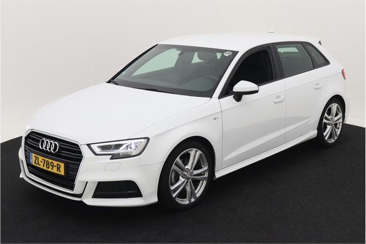 AUDI A3 SPORTBACK 2019 wauzzz8v9ja128571