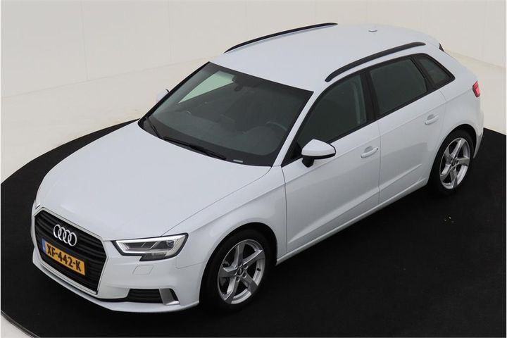 AUDI A3 SPORTBACK 2019 wauzzz8v9ja128814