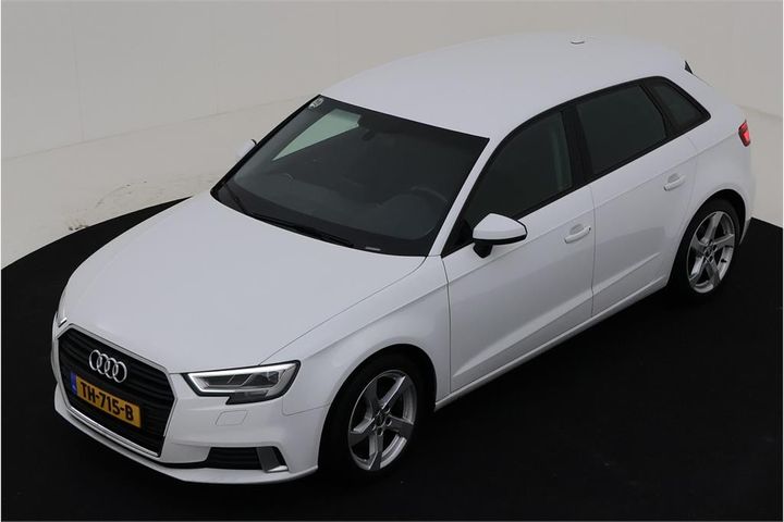 AUDI A3 SPORTBACK 2018 wauzzz8v9ja144866