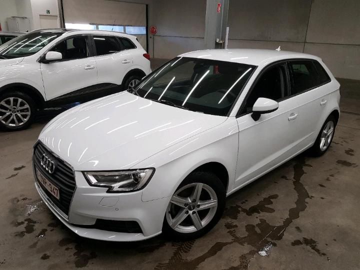 AUDI A3 SPORTBACK 2018 wauzzz8v9ja145970