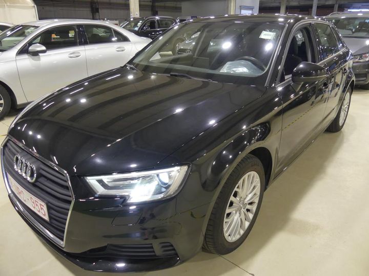 AUDI A3 SPORTBACK 2018 wauzzz8v9ja146195