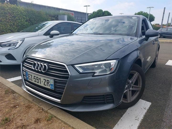 AUDI A3 SPORTBACK 2018 wauzzz8v9ja152899