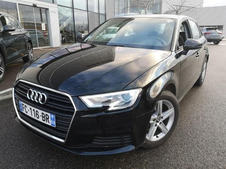 AUDI A3 SPORTBACK 2018 wauzzz8v9ka039116