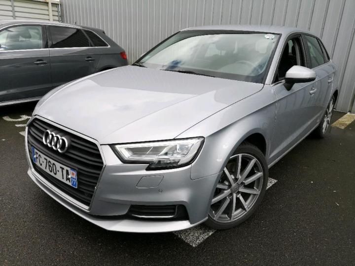 AUDI A3 SPORTBACK 2018 wauzzz8v9ka043134