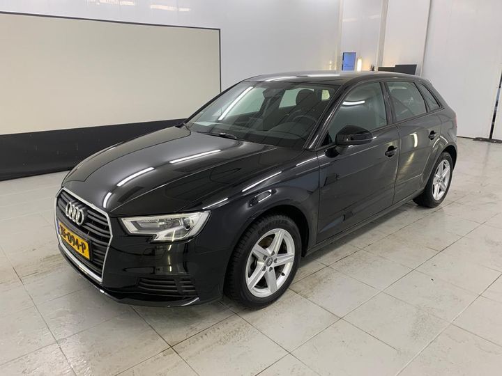 AUDI A3 SPORTBACK 2019 wauzzz8v9ka046650