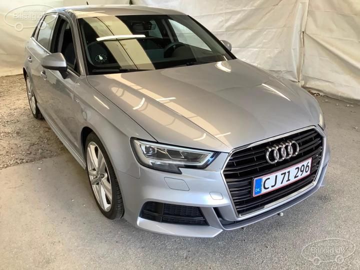 AUDI A3 SPORTBACK 2019 wauzzz8v9ka090003