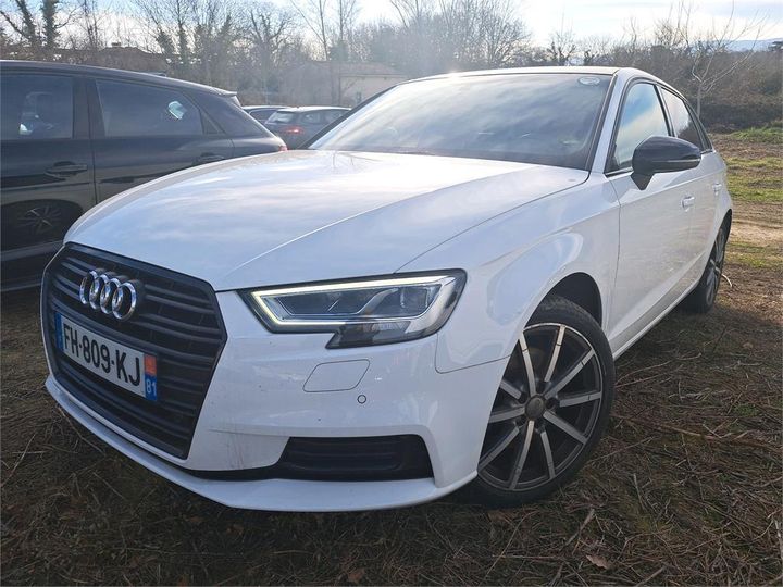 AUDI A3 SPORTBACK 2019 wauzzz8v9ka115482