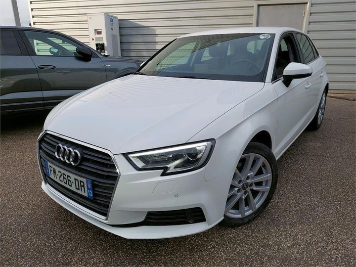 AUDI A3 SPORTBACK 2019 wauzzz8v9ka127552