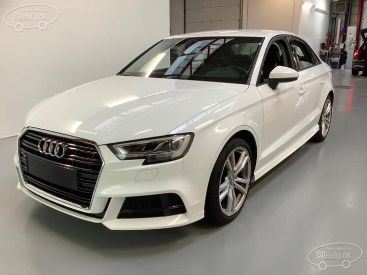 AUDI A3 SALOON 2019 wauzzz8v9la004867