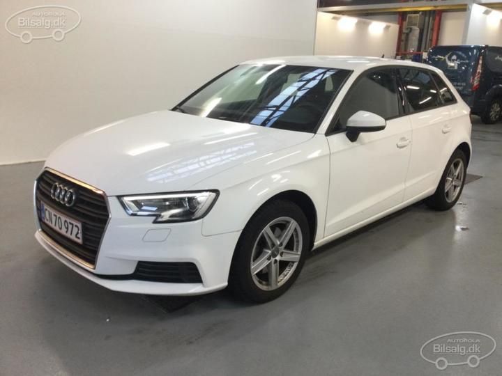 AUDI A3 SPORTBACK 2019 wauzzz8v9la011074