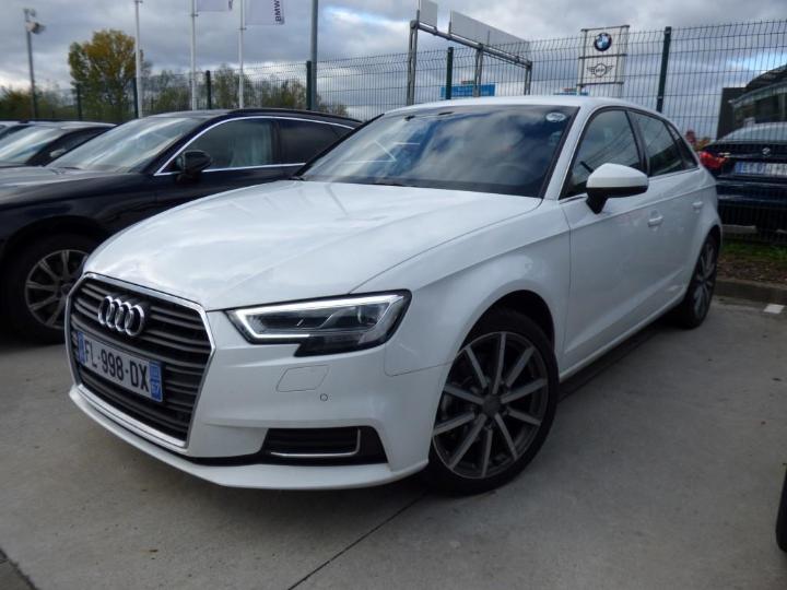 AUDI A3 SPORTBACK 2019 wauzzz8v9la026142