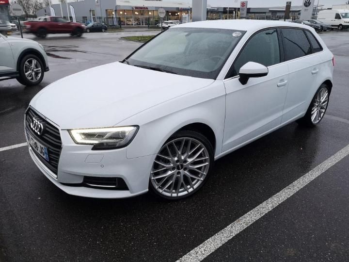 AUDI A3 SPORTBACK 2019 wauzzz8v9la028246