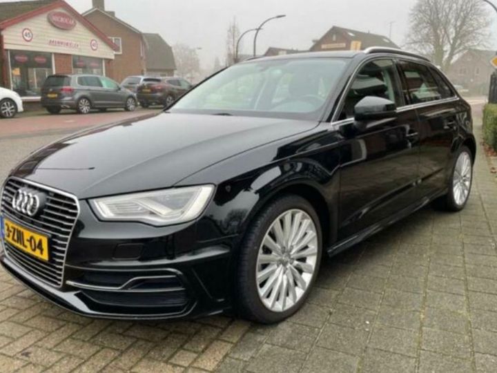 AUDI A3 SPORTBACK 2015 wauzzz8vxfa109907