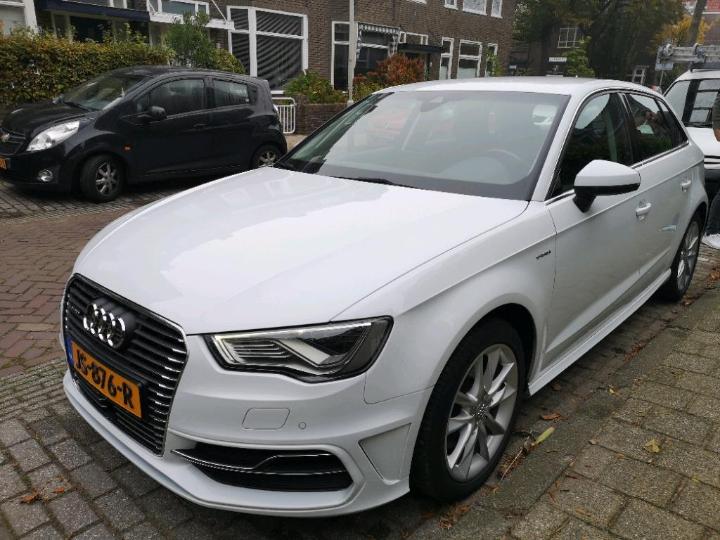 AUDI A3 SPORTBACK 2015 wauzzz8vxfa172876