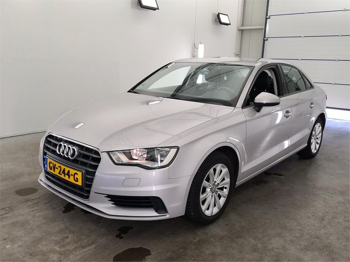 AUDI A3 2015 wauzzz8vxg1025538