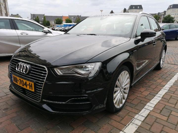 AUDI A3 SPORTBACK 2015 wauzzz8vxga091331