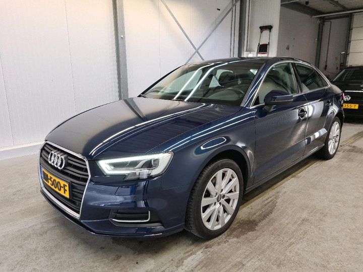 AUDI A3 2017 wauzzz8vxh1061005