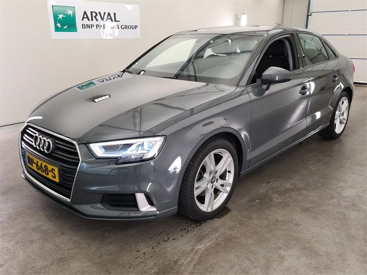 AUDI A3 2017 wauzzz8vxh1062185