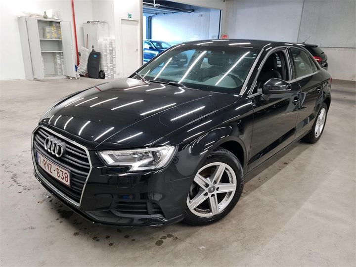 AUDI A3 BERLINE 2017 wauzzz8vxh1062512