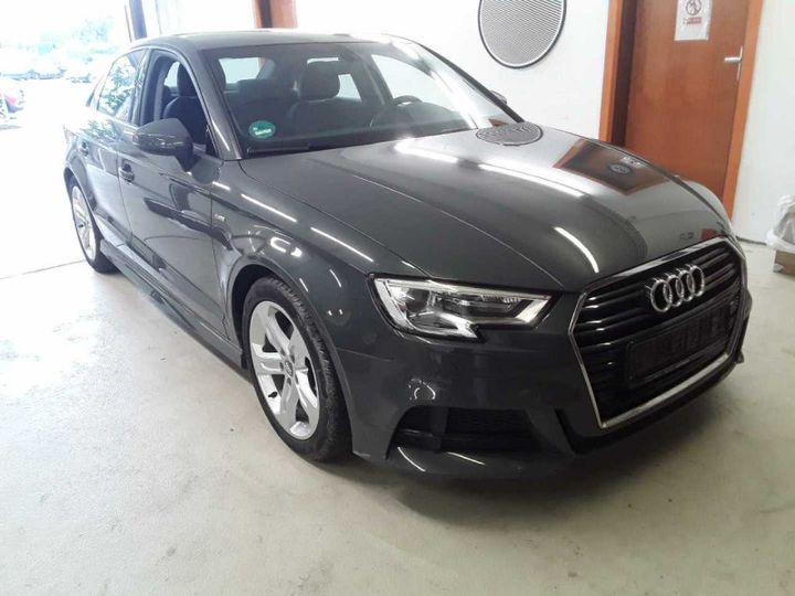 AUDI A3 1.4 TFSI 2017 wauzzz8vxh1077608