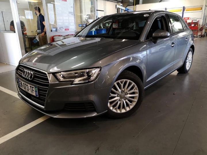 AUDI A3 2017 wauzzz8vxha035147