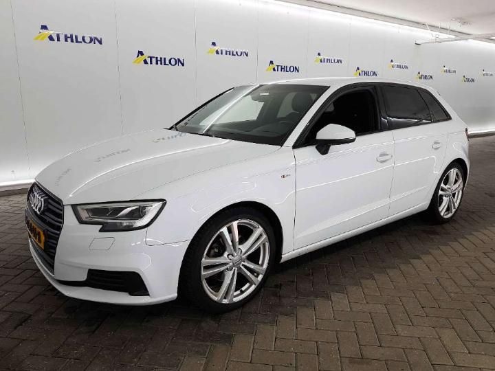 AUDI A3 SPORTBACK 2017 wauzzz8vxha083862