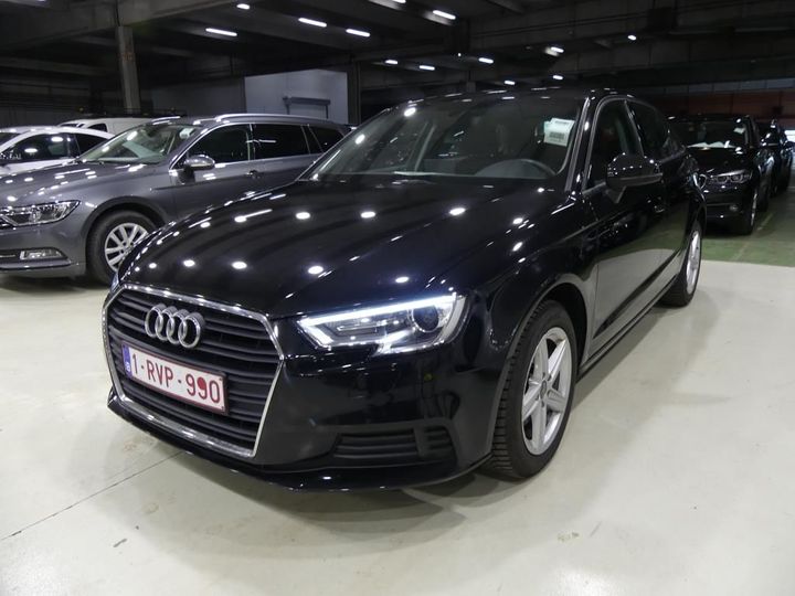 AUDI A3 SPORTBACK 2017 wauzzz8vxha101387