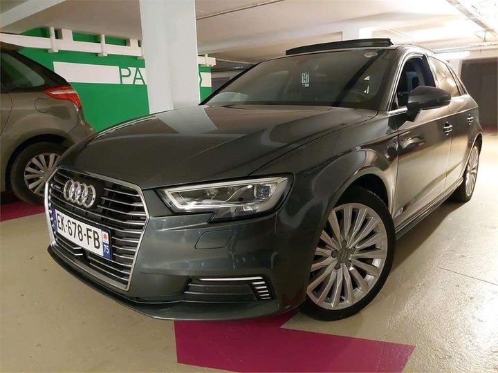 AUDI A3 SPORTBACK 2017 wauzzz8vxha104984