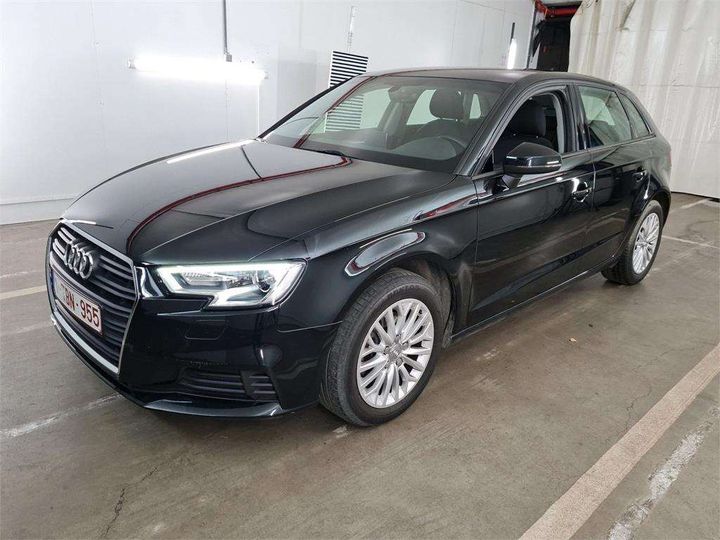 AUDI A3 SPORTBACK 2017 wauzzz8vxha108579