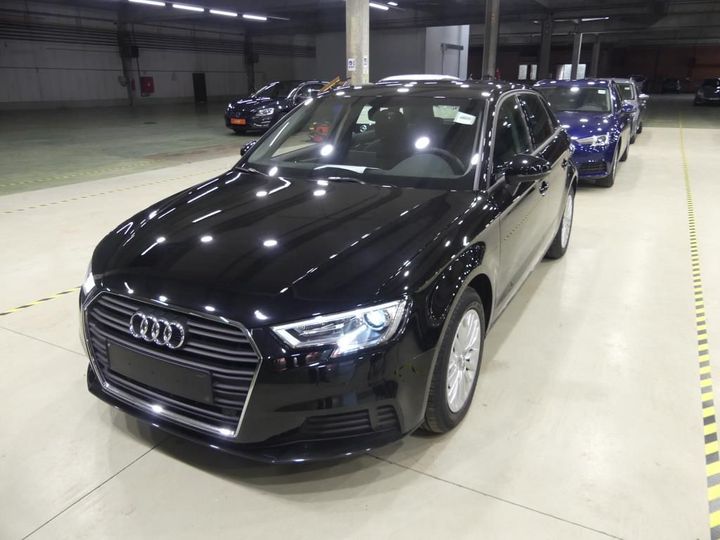 AUDI A3 SPORTBACK 2017 wauzzz8vxha112163