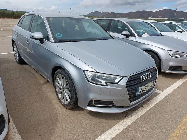 AUDI A3 2017 wauzzz8vxha133689