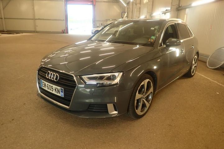 AUDI A3 SPORTBACK 2017 wauzzz8vxha138648